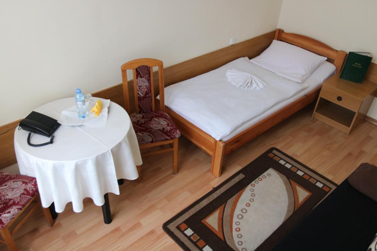 Hotel Polonia Chojnice Luaran gambar